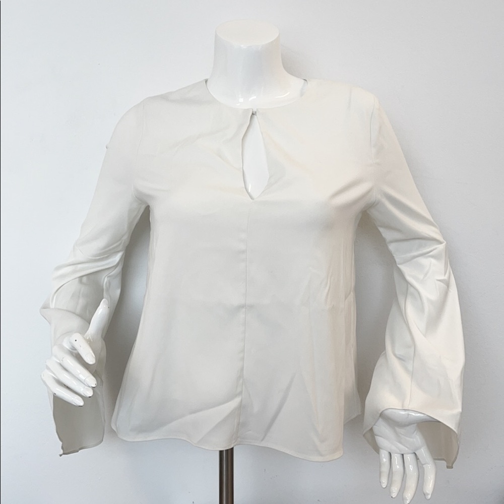 INTERMIX belle sleeve top
